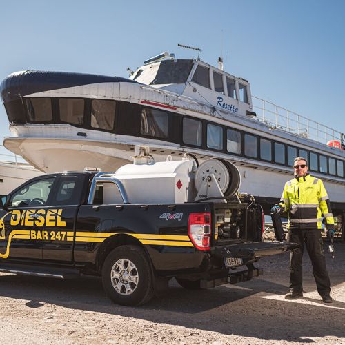 Dieselbar_Harri_Hvitsjo.jpg